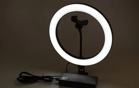 тривалість роботи кільцевої лампи від повербанку