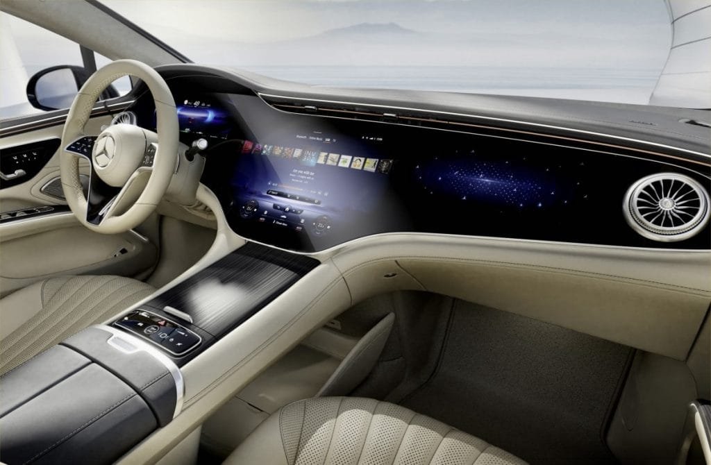 Панель приладів Mercedes