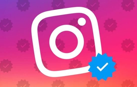 галочка в Instagram