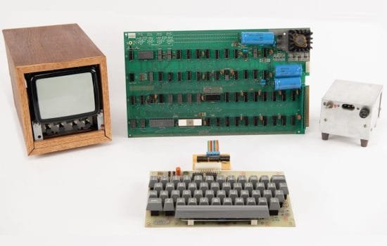 Ретро комп'ютер Apple 1