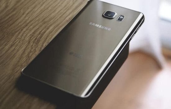 повернути видалені контакти Samsung Galaxy