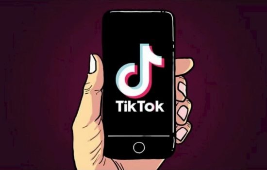 завантажити відео з TikTok