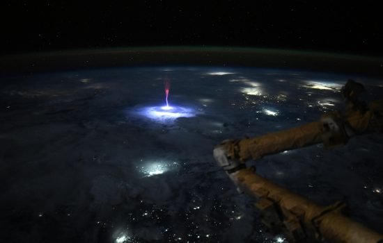 Фото землі з космосу