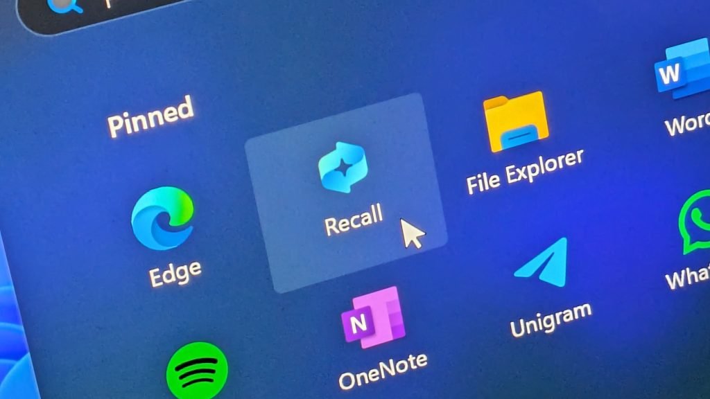 Ілюстрація інтерфейсу пошуку Windows Recall на ноутбуці Copilot+ PC
