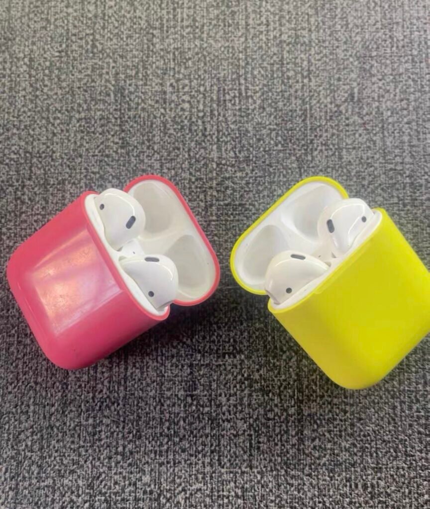 AirPods